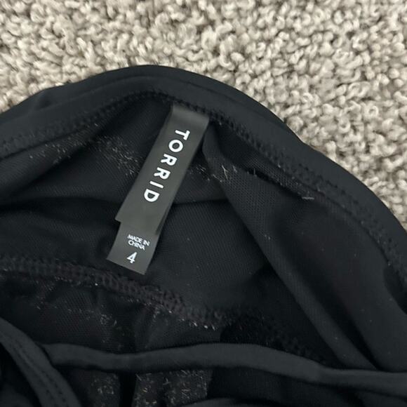 Torrid Black One-Piece Swimsuit Size 4 (26/4X) - Picture 3 of 5